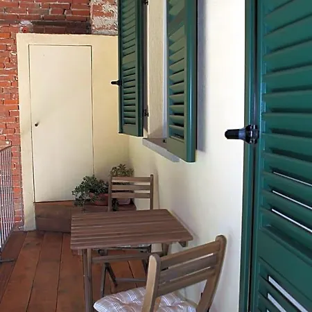 Bricco Fiore Alojamento de Acomodação e Pequeno-almoço 3*